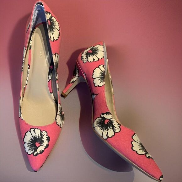 WARDROBE CLEAR OUT - WOW SHOES - GORGEOUS EYE OPENING Floral coral red Heels - Picture 1 of 7